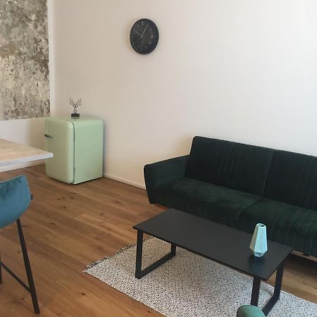 Hafen Dock 5 Apartment Klagenfurt am Woerthersee Ngoại thất bức ảnh