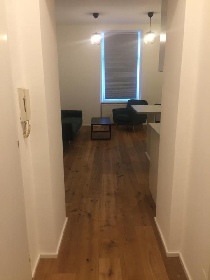 Hafen Dock 5 Apartment Klagenfurt am Woerthersee Ngoại thất bức ảnh