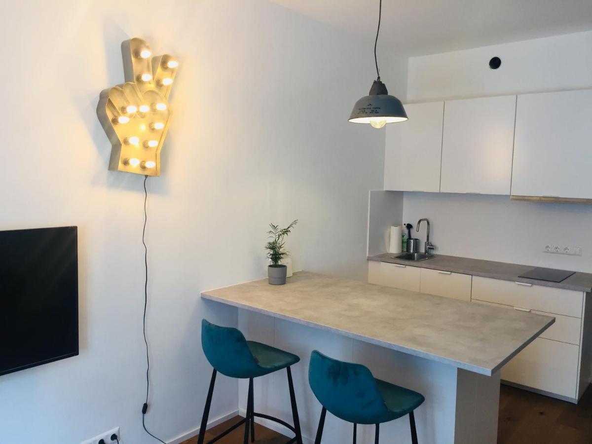 Hafen Dock 5 Apartment Klagenfurt am Woerthersee Ngoại thất bức ảnh