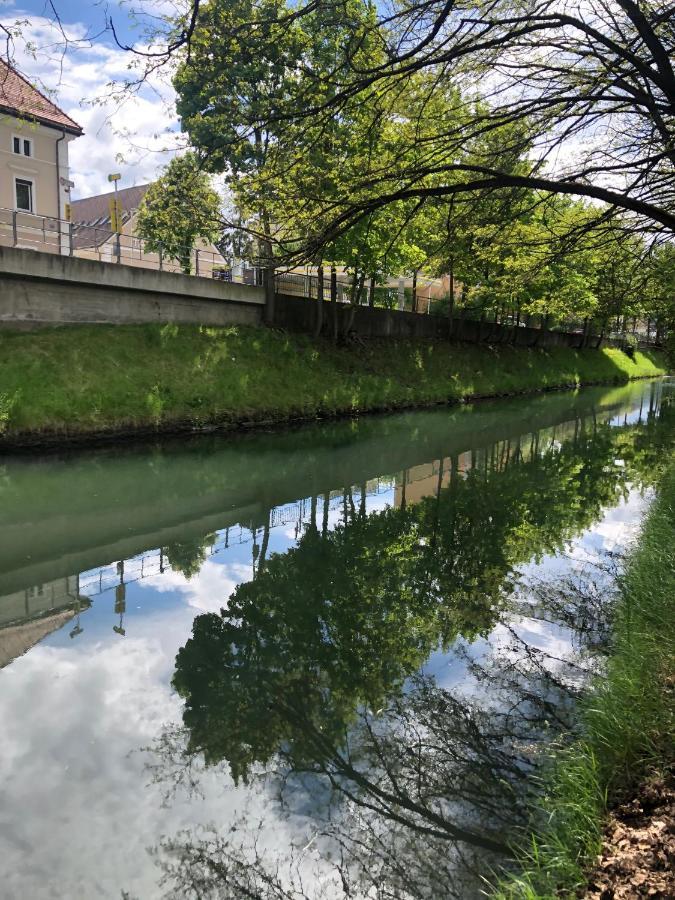 Hafen Dock 5 Apartment Klagenfurt am Woerthersee Ngoại thất bức ảnh